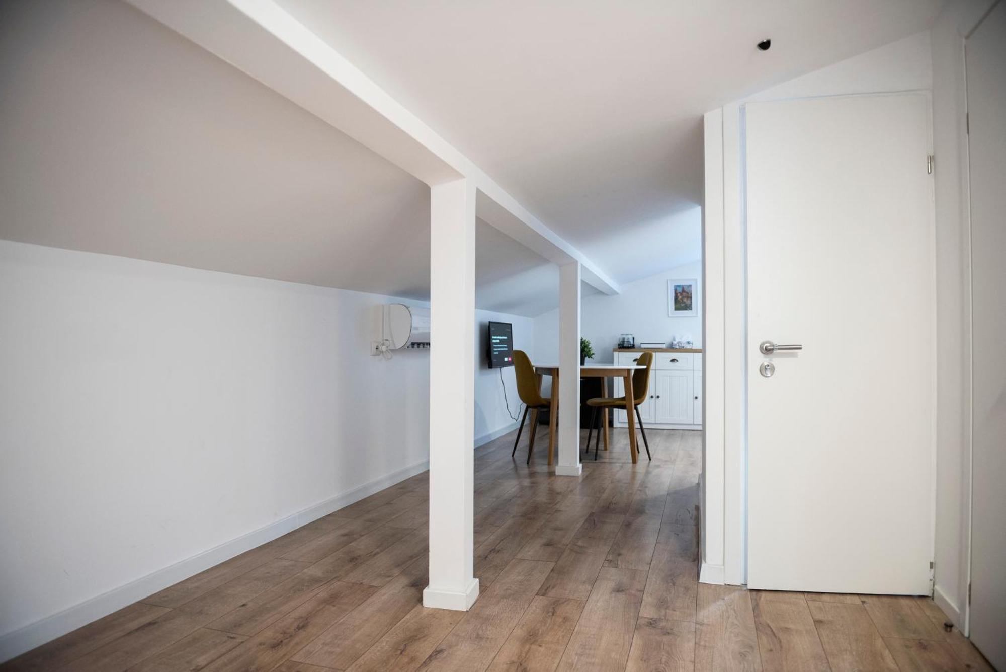 Lazynest Residence Bucharest Room photo